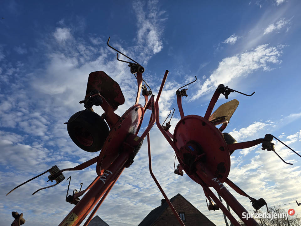 Przetrząsacz siana LELY LOTUS Stabilo 770 77 m warmińsko-mazurskie Włosty