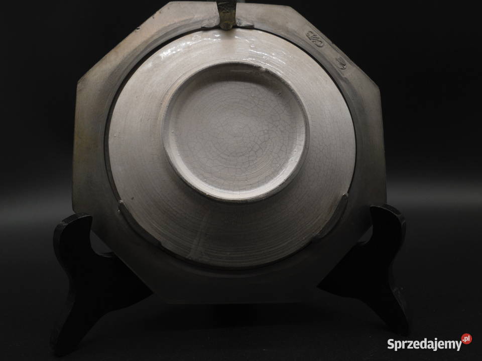 Ceramiczny talerz w oprawie cynowej Antyki