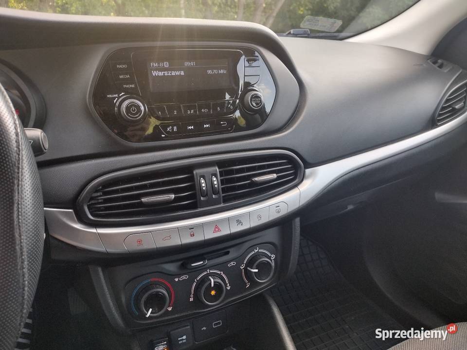 Fiat Tipo 2020r 14LPG salon Polska centralny zamek Samochody osobowe sprzedam