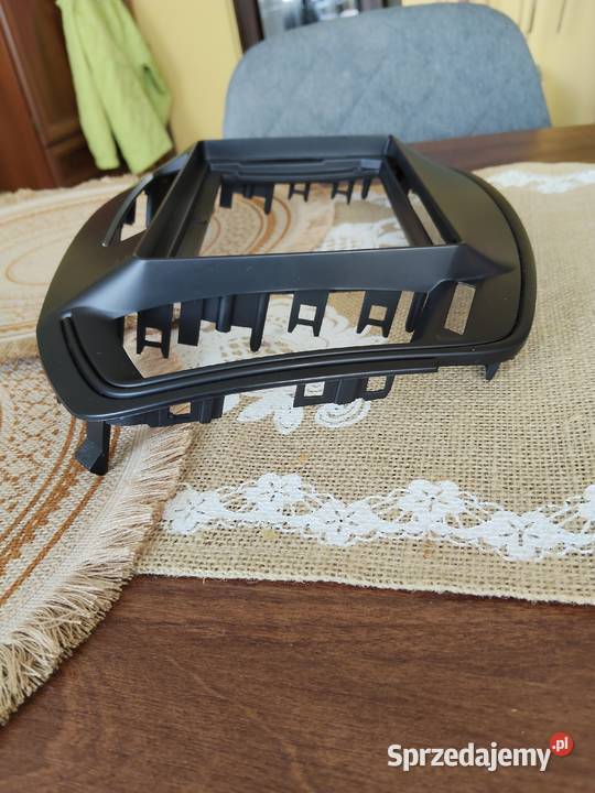 ramka do radia sam2 din do opla insignii lifcie Gniezno