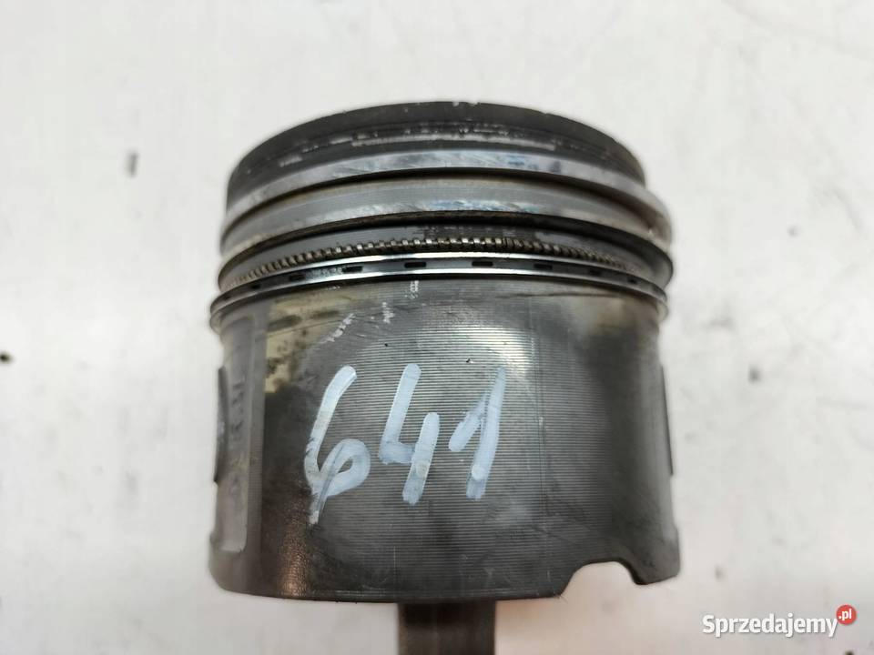 TŁOK KORBOWÓD 30 D M57 Bmw Seria 5 IV 19952003 świętokrzyskie