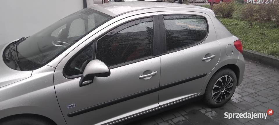 Zadbany Peugeot 207 manualna Kielce sprzedam