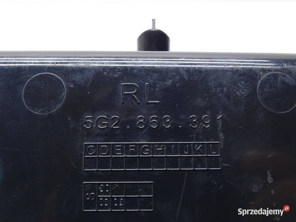 POPIELNICZKA ŚRODKOWA TUNELU 5G2863391 VW GOLF Popielniczki