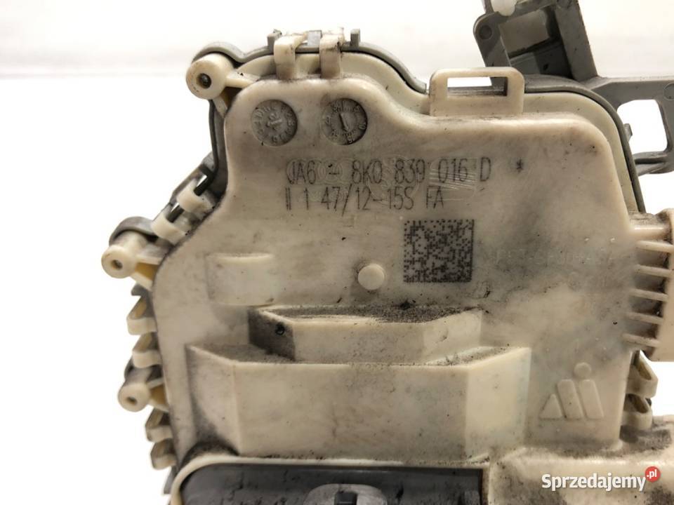 ZAMEK DRZWI PRAWY TYŁ AUDI A4 B8 SedanLimuzyna