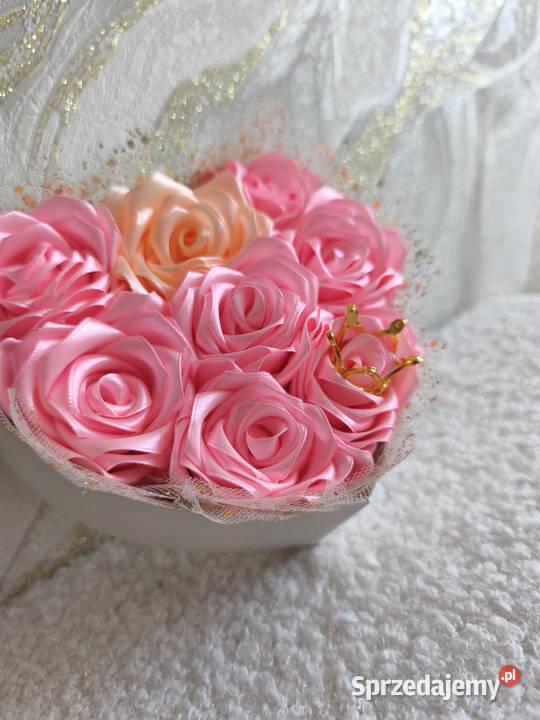 Róże w kształcie serduszka