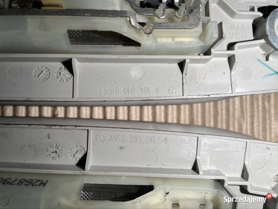 A1648100554 rączka rączki podsufitki Mercedes ml osobowe Szczecin