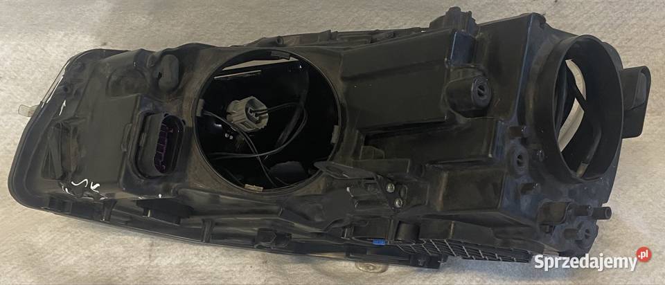 Lampa przednia BiXenon skrętny Volkswagen Golf śląskie Jasienica sprzedam