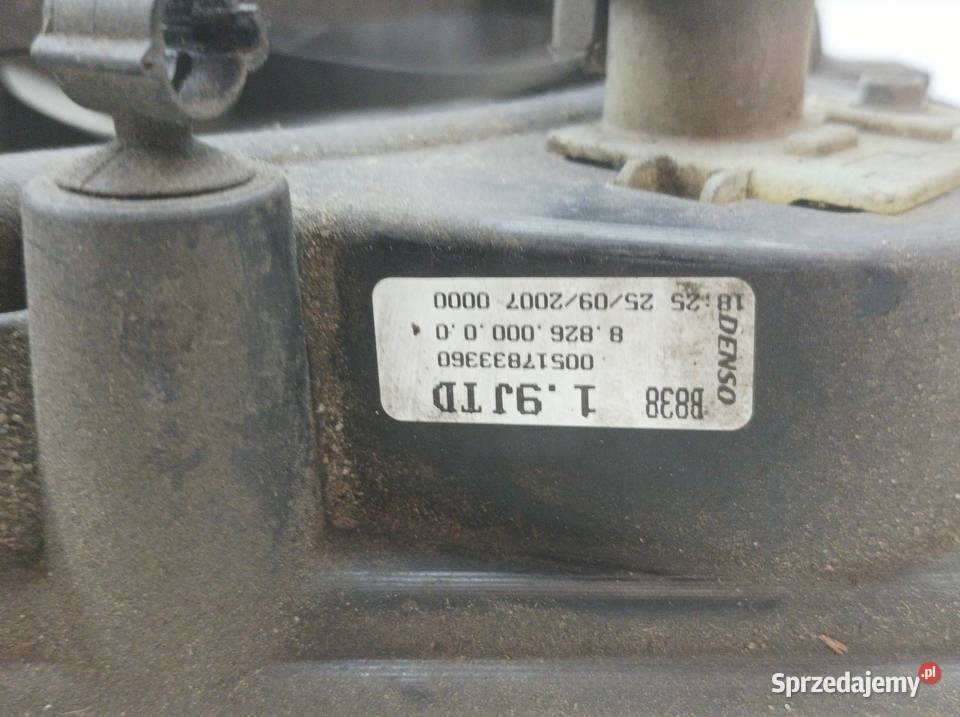 WENTYLATOR CHŁODNICY 19 JTD 00517833360 Rok produkcji 2008