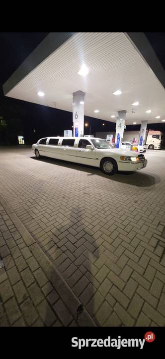 Limuzyna lincoln town car Rzędowice