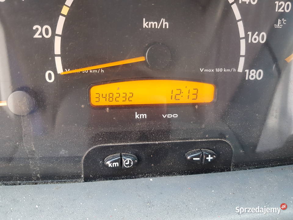 Syndyk sprzeda MERCEDES BENZ 208DD 35C WA 29394 Warszawa