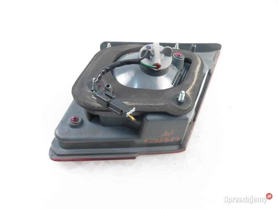 LAMPA PRAWA TYLNA KLAPA CHEVROLET CRUZE J300 małopolskie