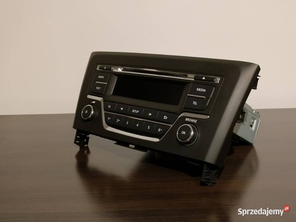 RADIO R013 HFE Reanult Białebłoto-Stara Wieś sprzedam