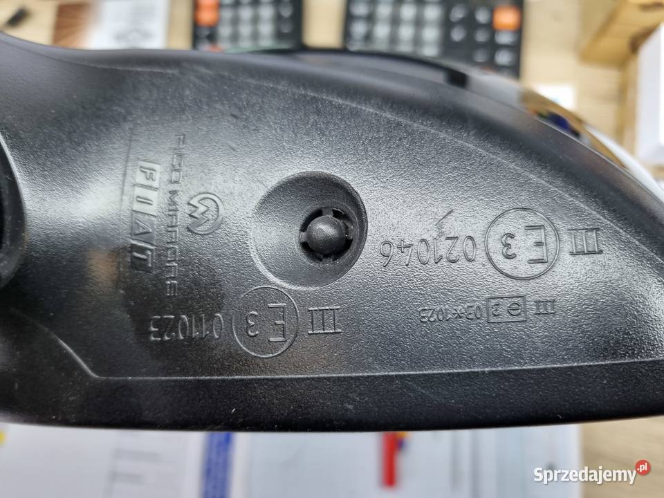 LUSTERKO FIAT GRANDE PUNTO