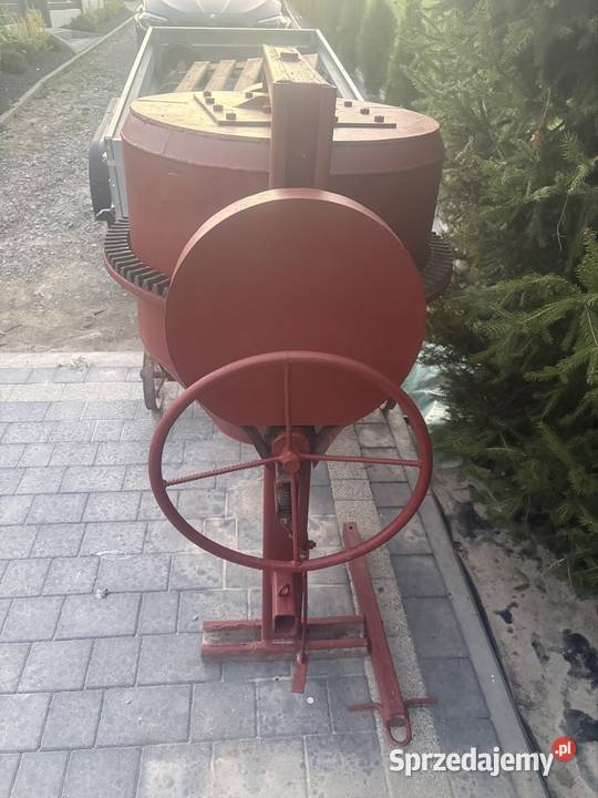 Betoniarka 250L 22KW Betoniarki