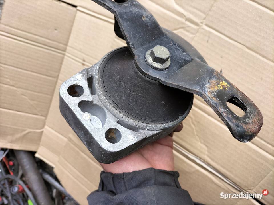 FORD MONDEO MK2 20 BENZYNA PODUSZKA SILNIKA lubelskie
