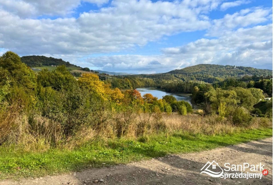 sprzedaży gruntu Solina 2400 metrów