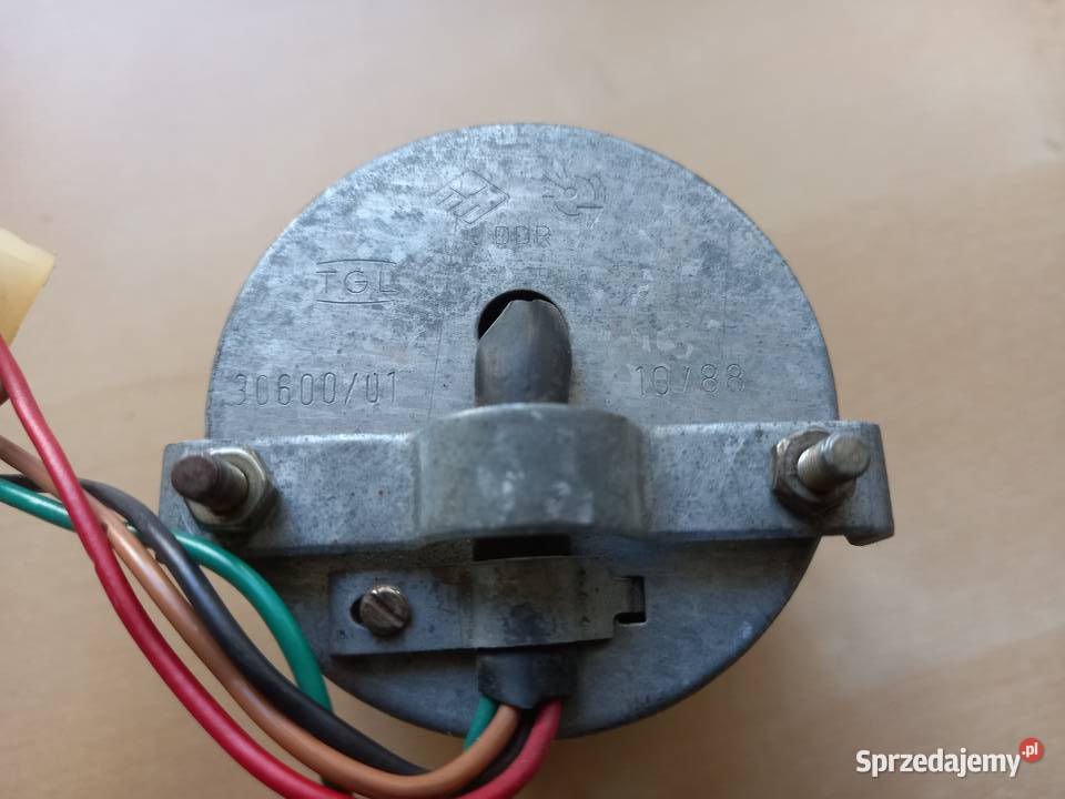 Trabant wskażnik zegar ekonomizer Bukownica