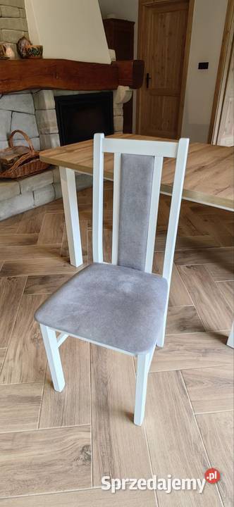 Stół 4 krzesła Stoły