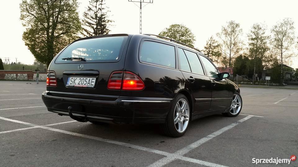 MercedesBenz E320 CDI S210 2001r Kombi elektrochrom. lusterko wst. Bełżyce sprzedam