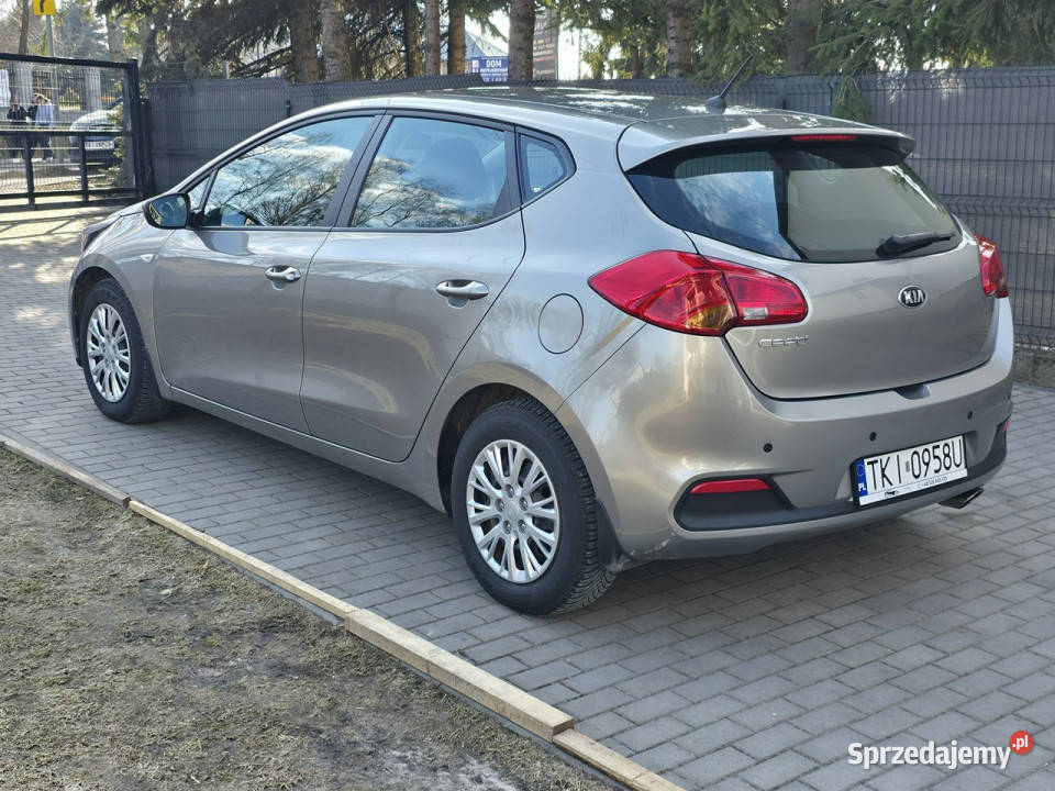 Kia Ceed 14 Benzyna Serwisowany Gwarancja Bogate wielofunkcyjna kierownica Piekoszów