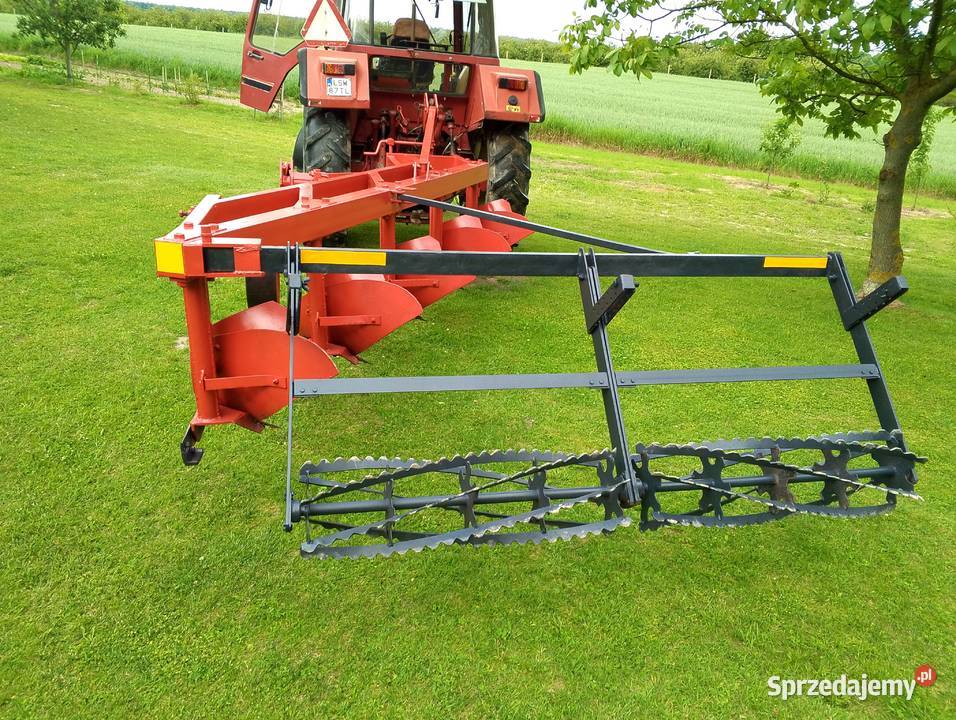 Pługi 5 z wałem Stryjno Pierwsze