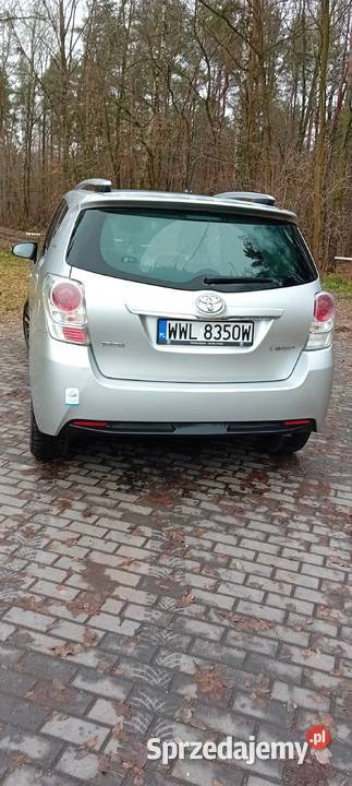 Sprzedam Toyota Verso 2017 r 18 benzyna Salon manualna Zielonka