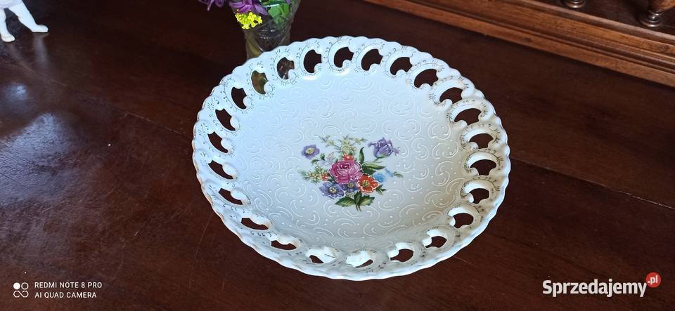 Patera na nodze z ażurem Skręcana Bukiecik z Porcelana i szkło Gdańsk