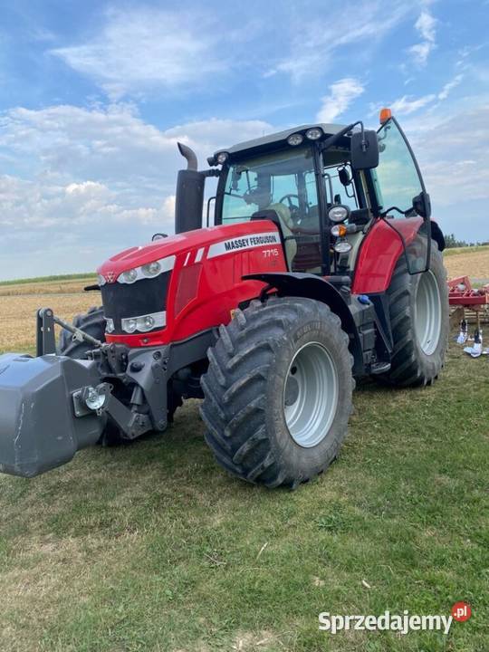 Massey Ferguson 7715