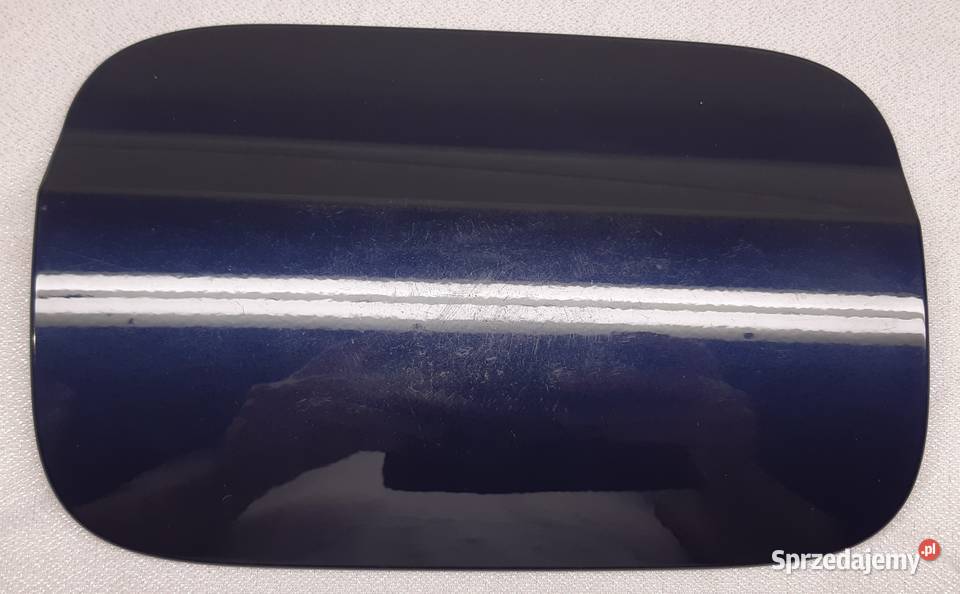 KLAPKA WLEWU PALIWA MERCEDES W204 A2047570006 części blacharskie dolnośląskie Mielęcin