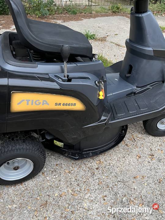 TraktorekKosiarka STIGA z koszem 2015 Strzyżów
