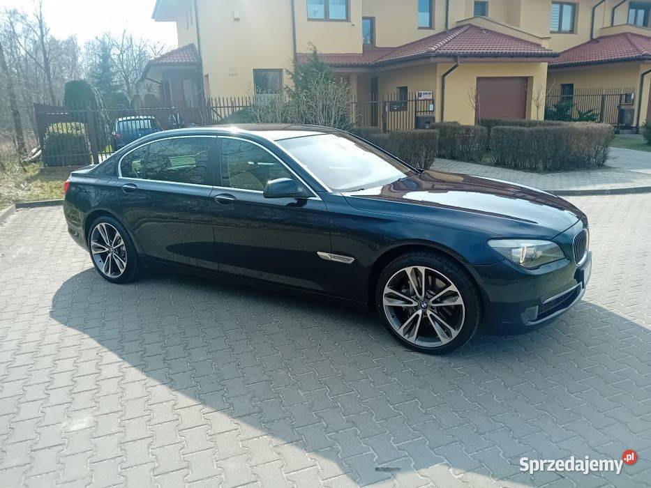 BMW SERIA7 2009 3000cm3 Zgierz