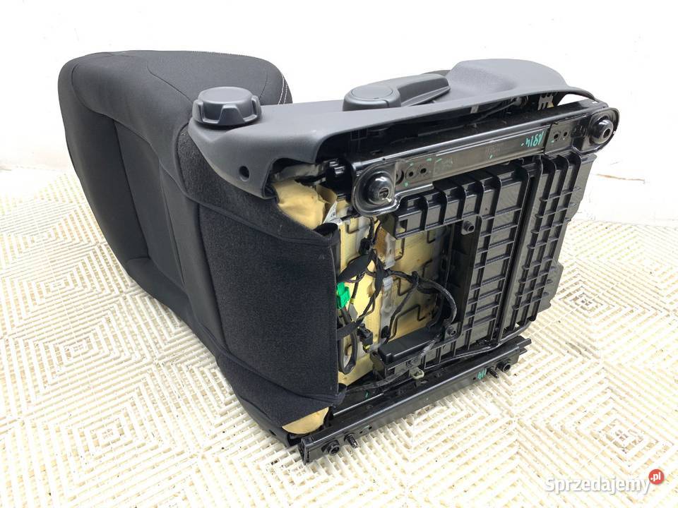 FOTEL PRAWY PRZÓD CITROEN C4 II Hatchback osobowe