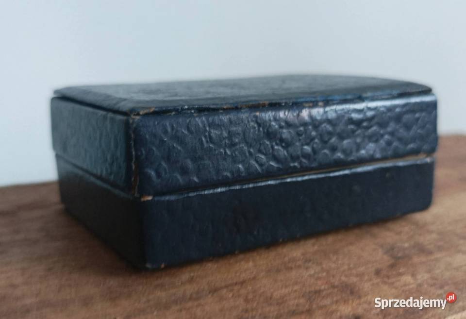 Etui zegarka z 1956r Etui Dzierżoniów