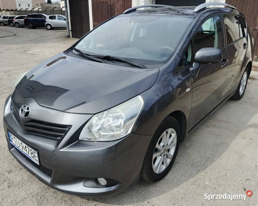 Toyota Verso 7os 20 D4D gniazdo AUX Turek