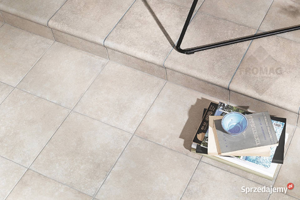 Cerrad klinkier burgund 300x300 I gat Fromag Wrocław