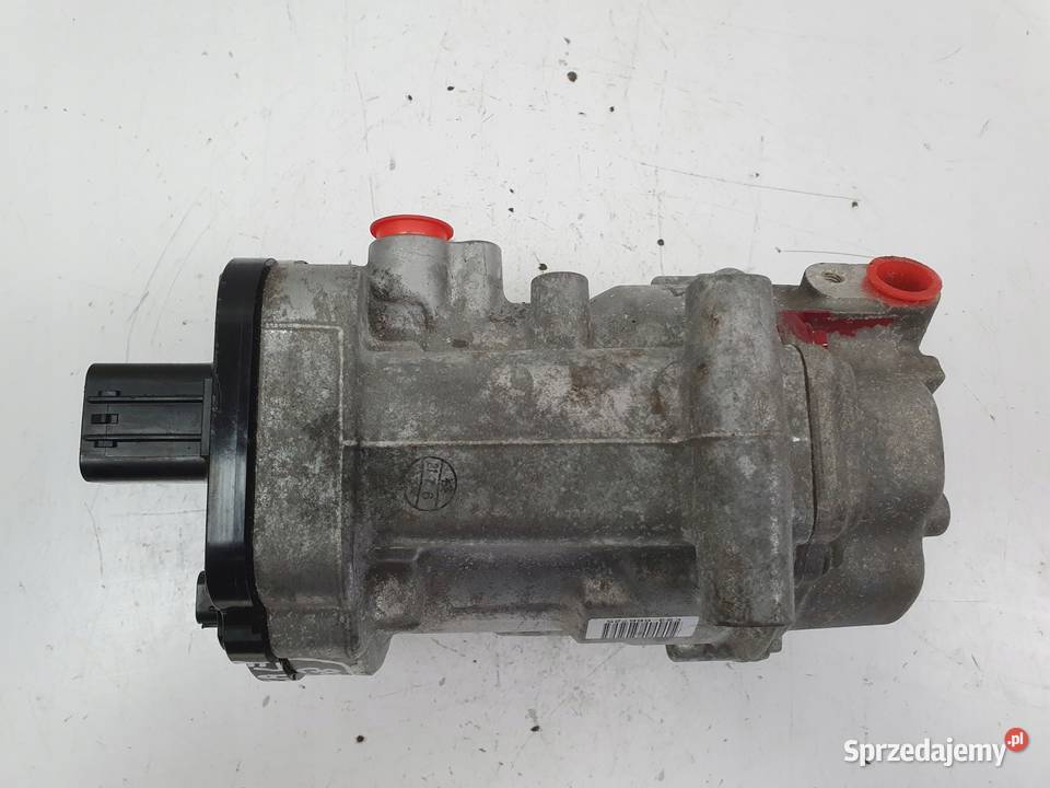 SPRĘŻARKA KLIMATYZACJI Toyota Corolla E21 Chełm