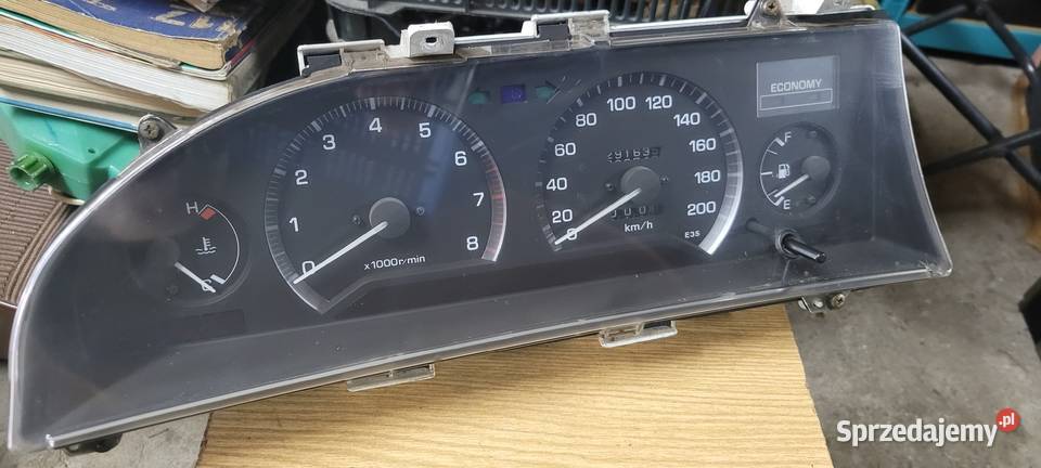 Licznik Toyota Corolla E9 AE92 16 GLI 4AFE Części Tuszynek Majoracki