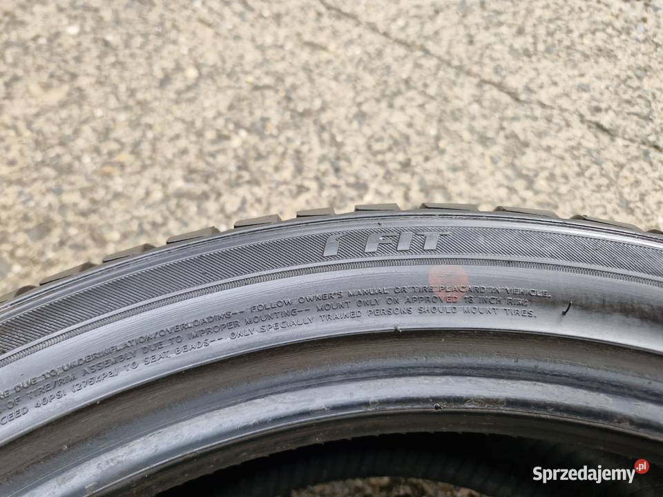 ZIMOWE Opony LAUFENN I Fit XL FR 24540 R18 Samochodowe Kraków