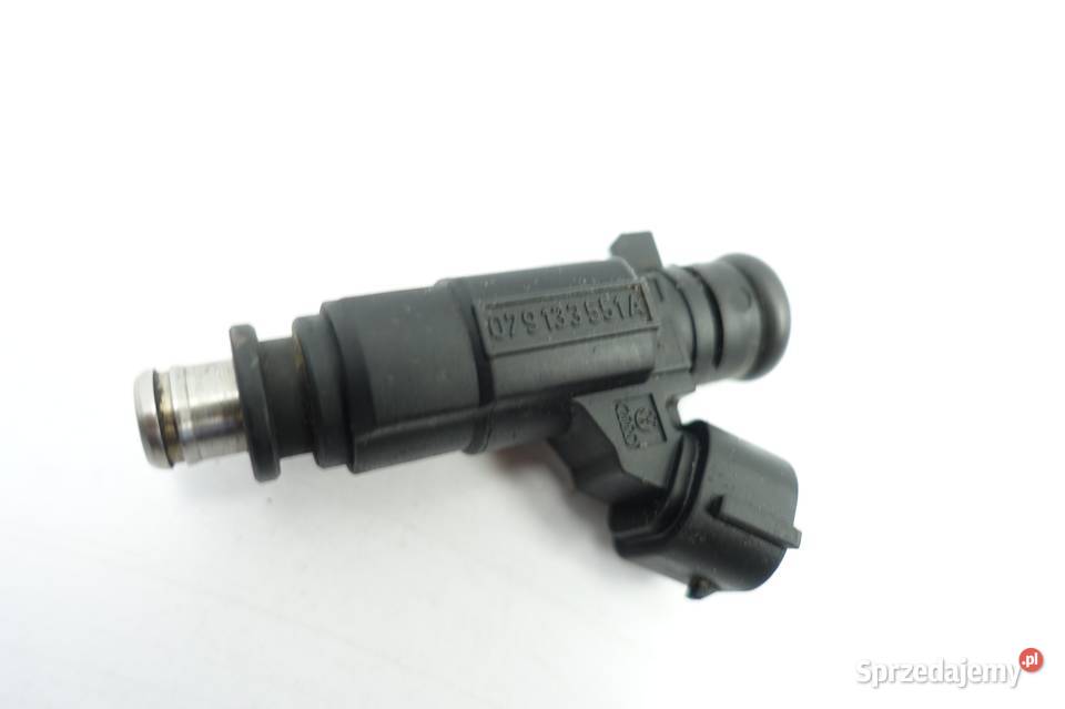 WTRYSKIWACZ AUDI A6 C5 42 V8 0260156105 lubelskie Chełm sprzedam