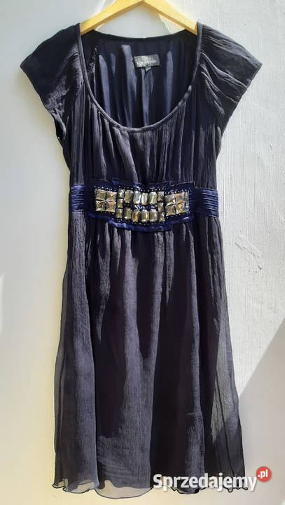 Jedwabna francuska sukienka mała czarna Queenie Warszawa