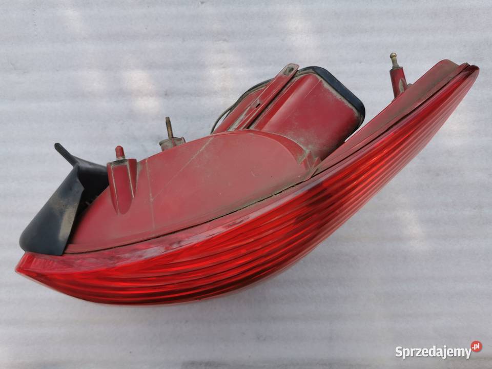 Lampa Prawy Tył Tylna Prawa Peugeot 407 SW Kombi mazowieckie Wyszków