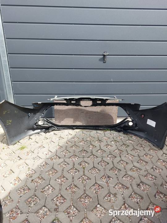 ZDERZAK PRZÓD PRZEDNI TOYOTA COROLLA E21 osobowe Wejherowo sprzedam