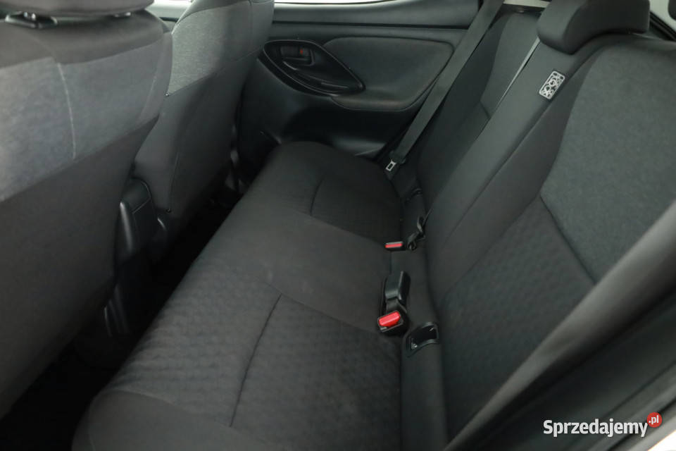 Toyota Yaris 15 VVTi Hybrid światła przeciwmgielne Piaseczno