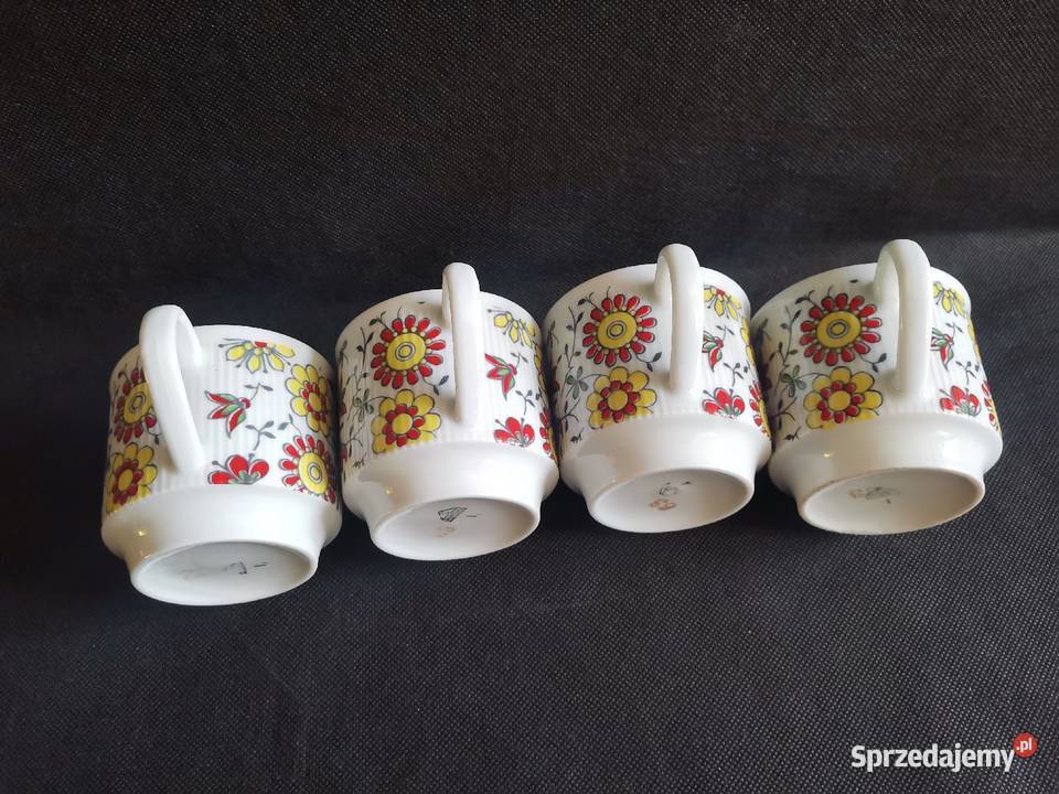 Stare filiżanki Roman 4 sztuki porcelana Siemianowice Śląskie