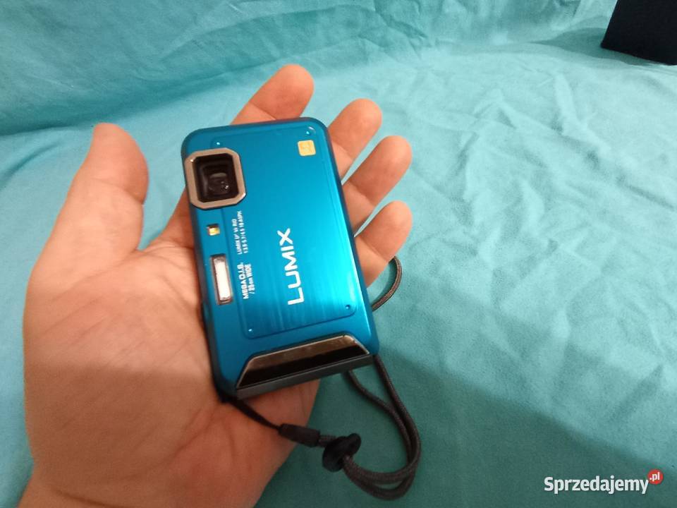 Niebieski survivalowy Panasonic Lumix DMC FT20 Aparaty sprzedam