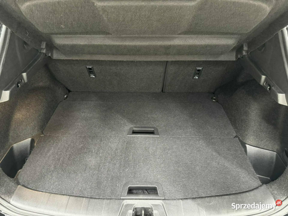 Nissan Qashqai II 20132021 Sadlno