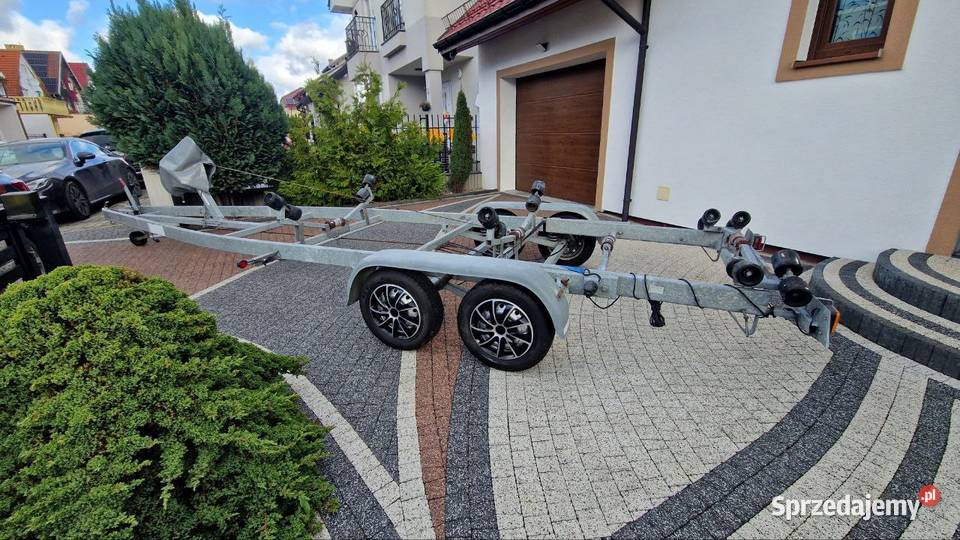 Przyczepa dwuosiowa podłodziowa TREDAL 1600DMC Motoryzacja Kołobrzeg sprzedam