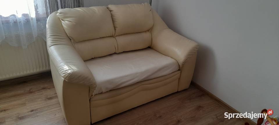 Sofa rozkładana 145 2 pufy Karpacz