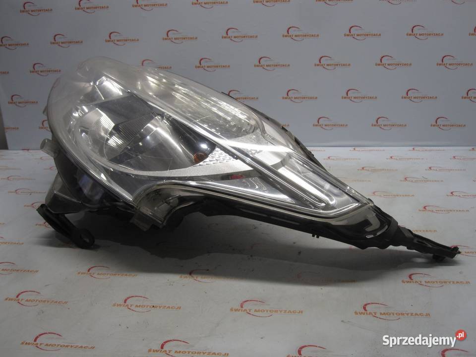 PEUGEOT 208 I 14r lampa lewa przód ANGLIK osobowe Kielce