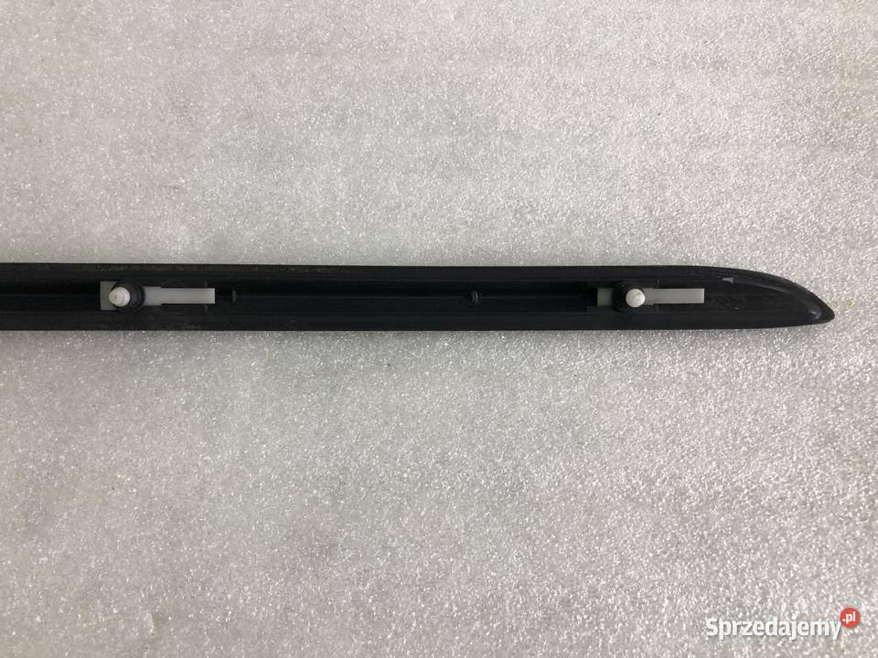 LISTWA DRZWI LEWY PRAWY TYŁ 3D0854633A VW osobowe Listwy i nakładki